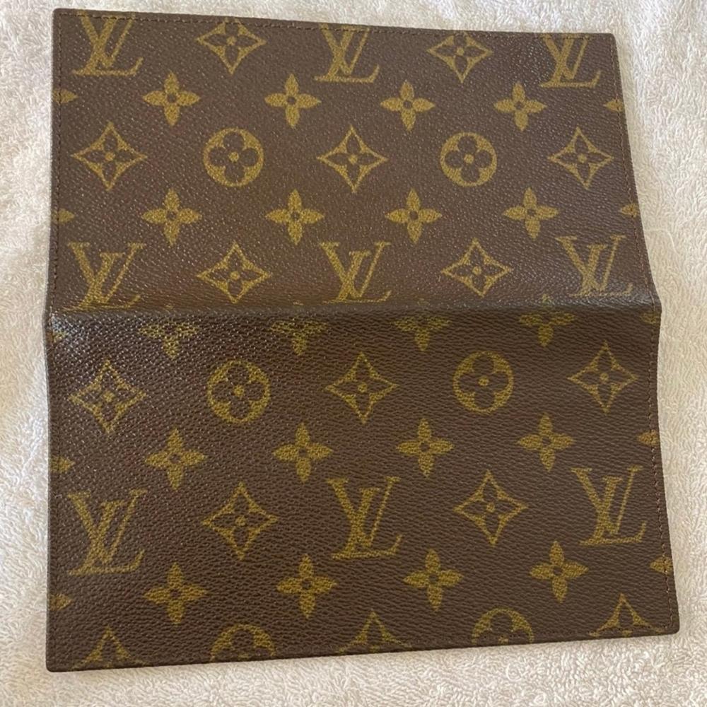 Louis Vuitton Monogram Wallet